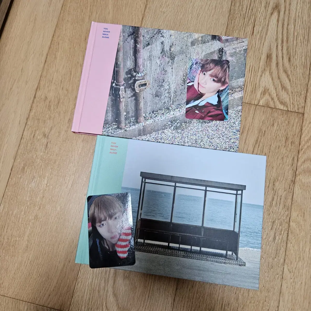 BTS YNWA album (Photocard - Jungkook, V-type)