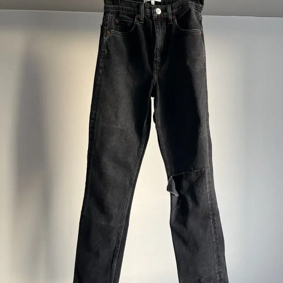 Redone 70s straight washed noir 24size