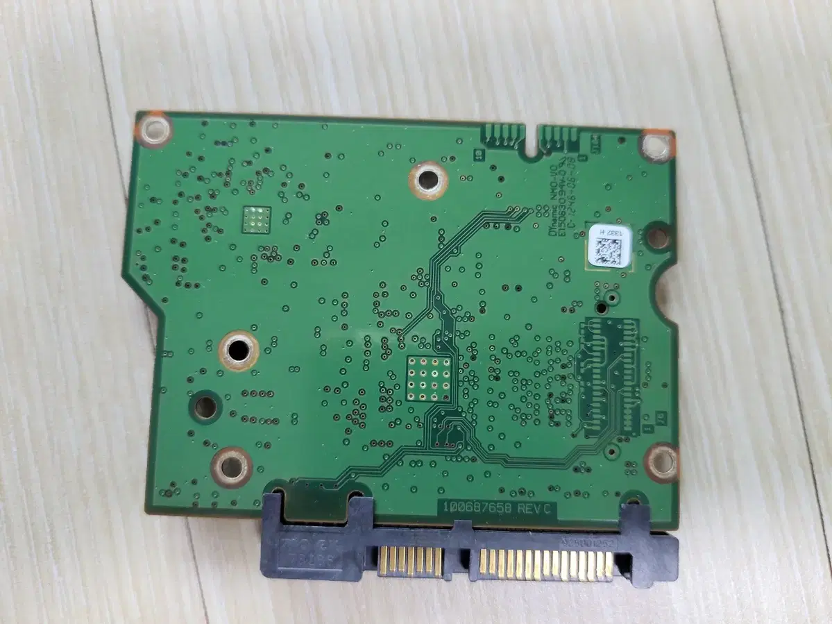 st2000dm001 100687658 씨게이트 HDD PCB 로직 보드