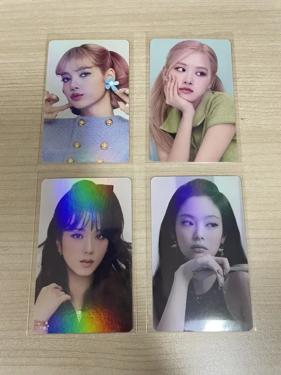 Black Pink 2022 season's greetings photocard