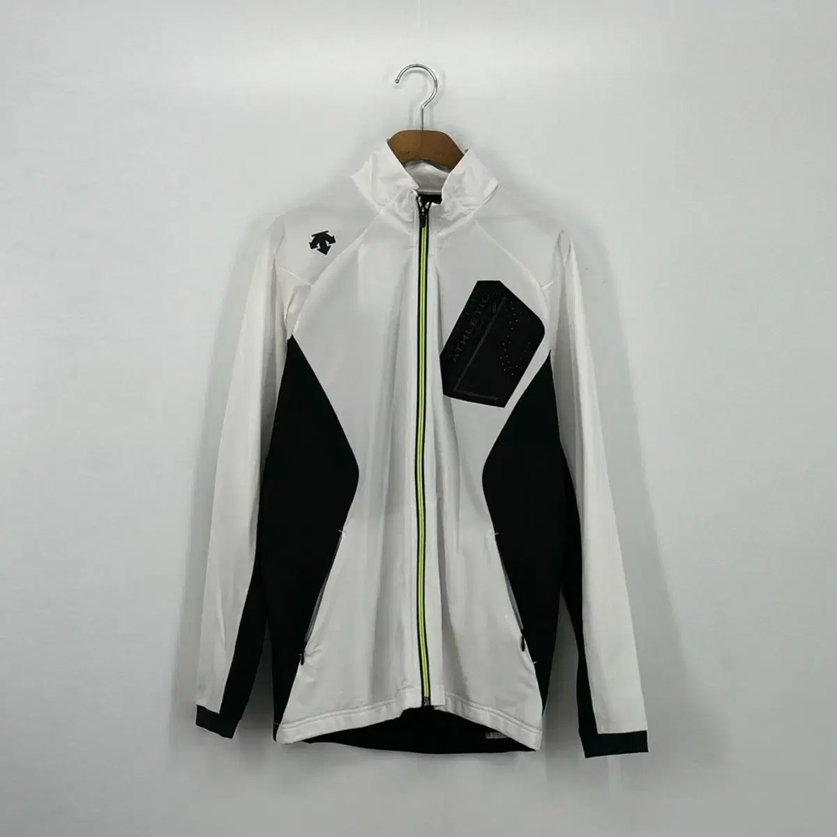 Descent Zip-Up Jersey Track Top (M size / WHITE)