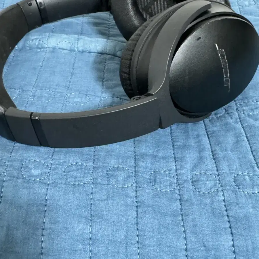 보스 QC35