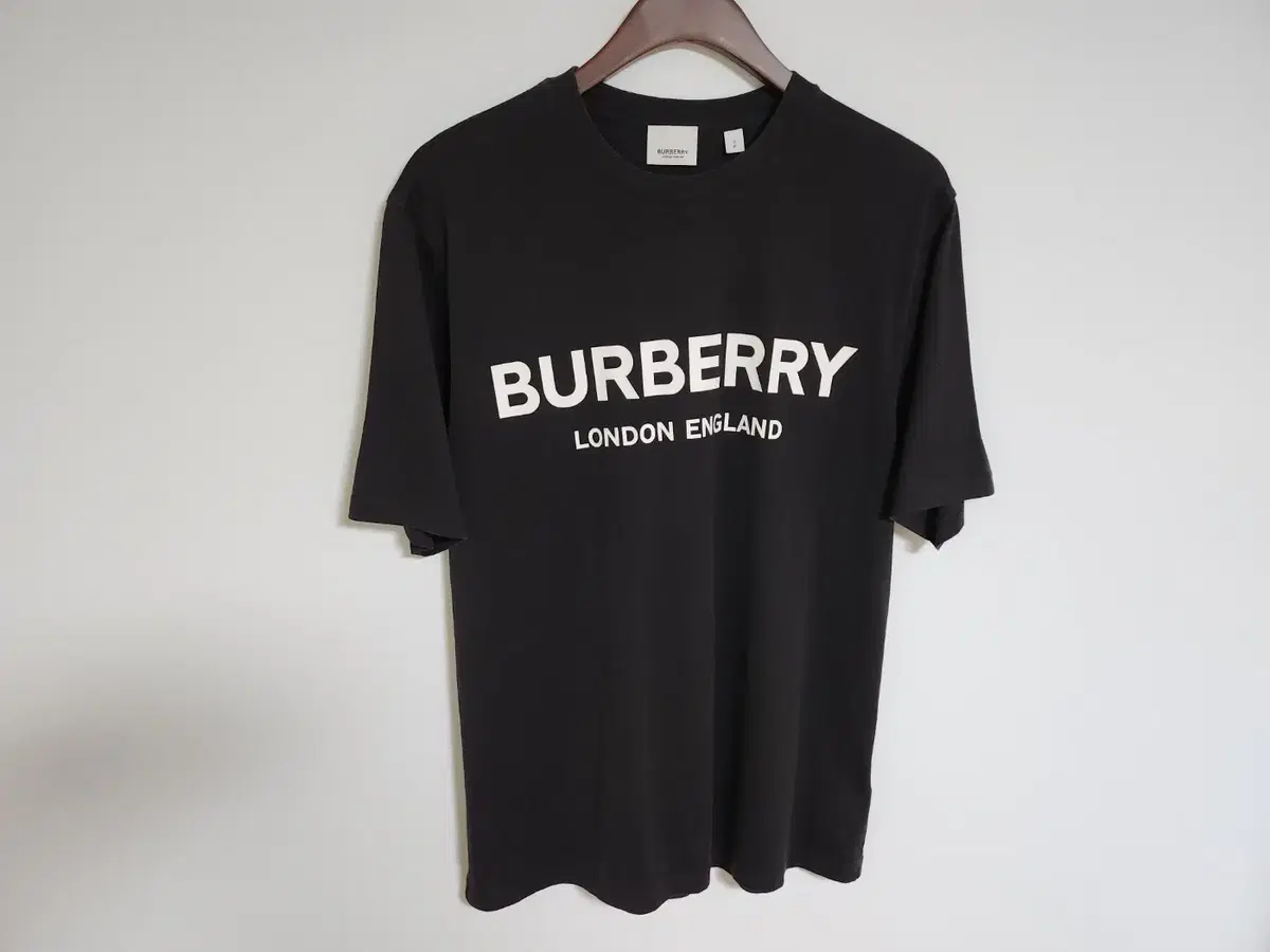 [S] Burberry London England Short Sleeve T-Shirt 8009494