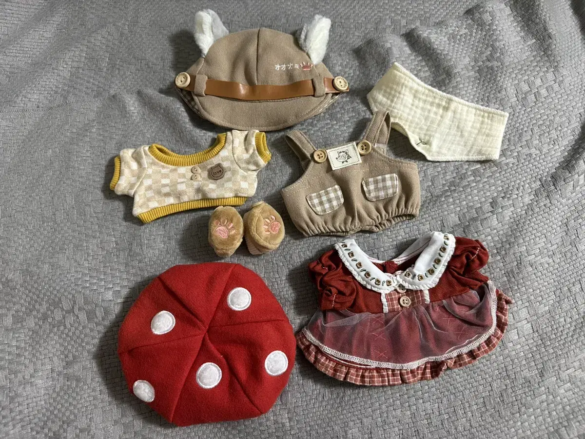 20cmSomyi Doll Clothes Wolf Red Hat Wts