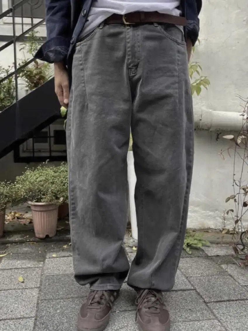 Oihopo Gray jin Denim Pants S