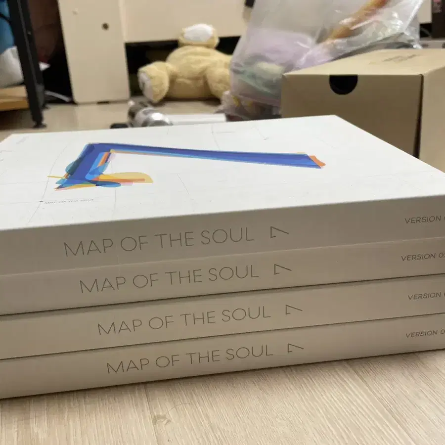 방탄 앨범 아미키트와 MAPofthesoul 싸게 팝니다