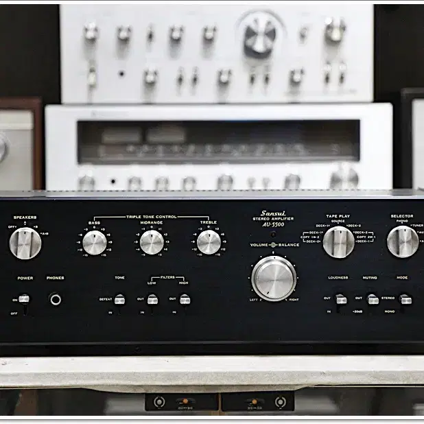 산수이(SANSUI) A급 고급형 인티앰프 모델 AU-5500