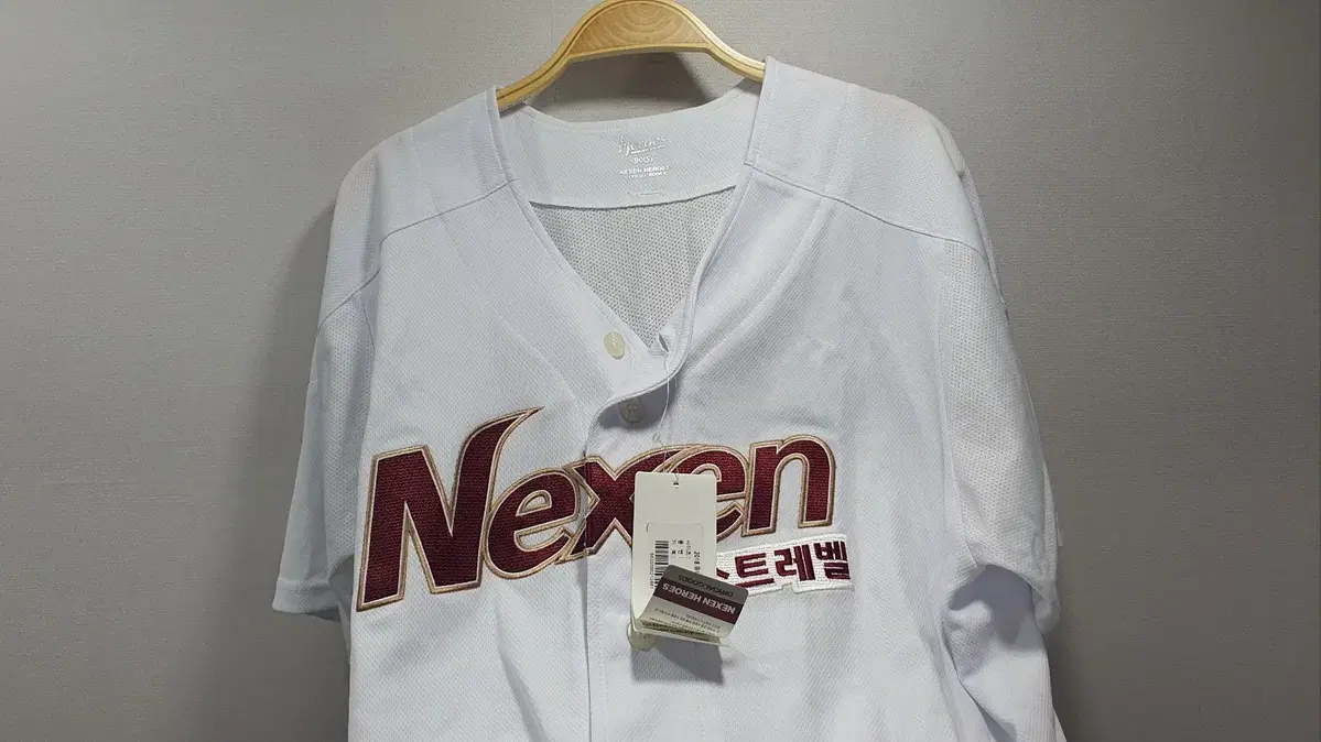 (New) Nexen Heroes Jersey Size 95