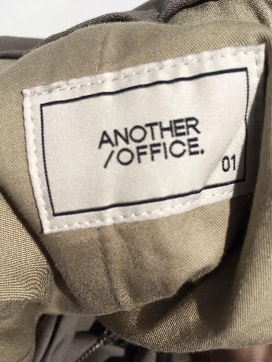 AnotherOffice 23SS Santiago Mink 01