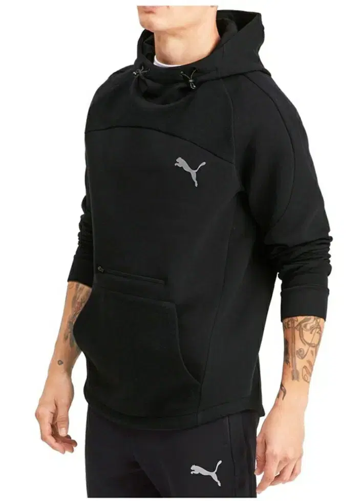 Puma Men's Hoodie Black Size L in good condition