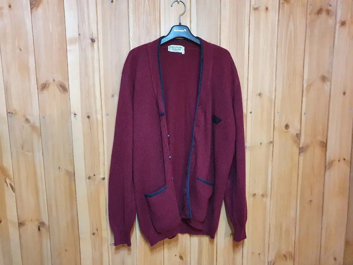 Givenchy Vintage Genuine Lambswool Wool Cardigan 95 Made in France Archives