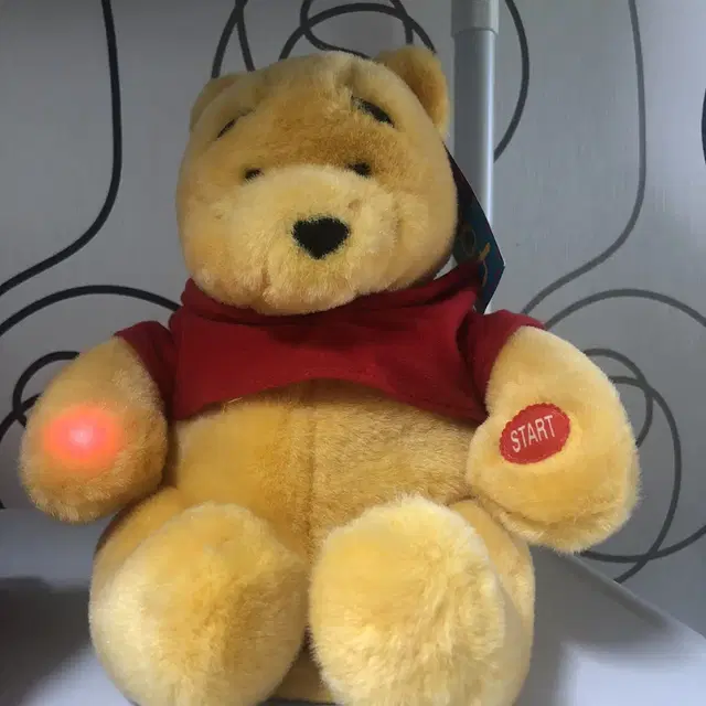 고전 춤추는 곰돌이 푸우 pooh 인형