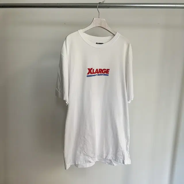 엑스라지 xlarge 로고 반팔 티셔츠