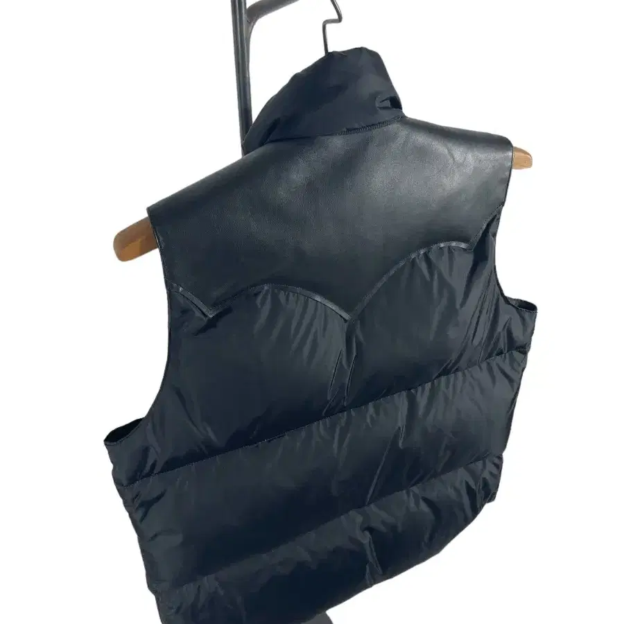 Rocky Mountain Featherbed - Down Vest