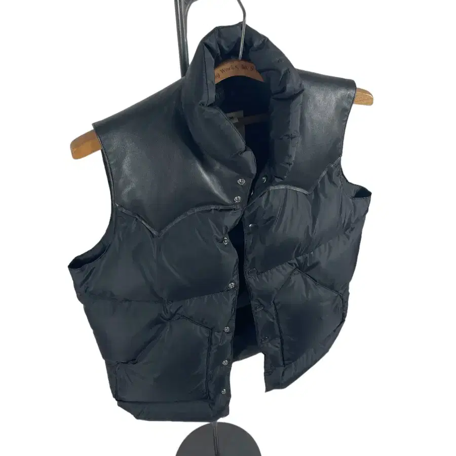 Rocky Mountain Featherbed - Down Vest