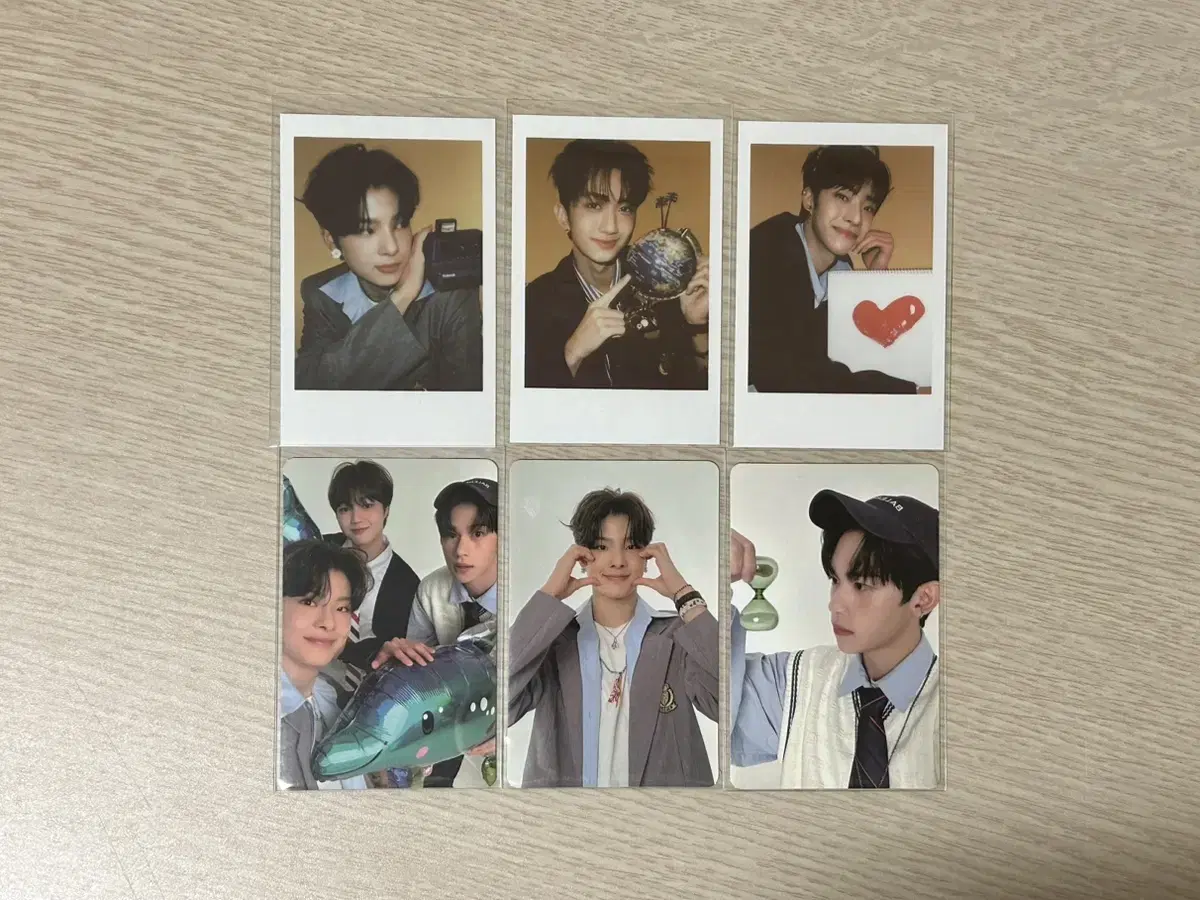 Younite Photocard