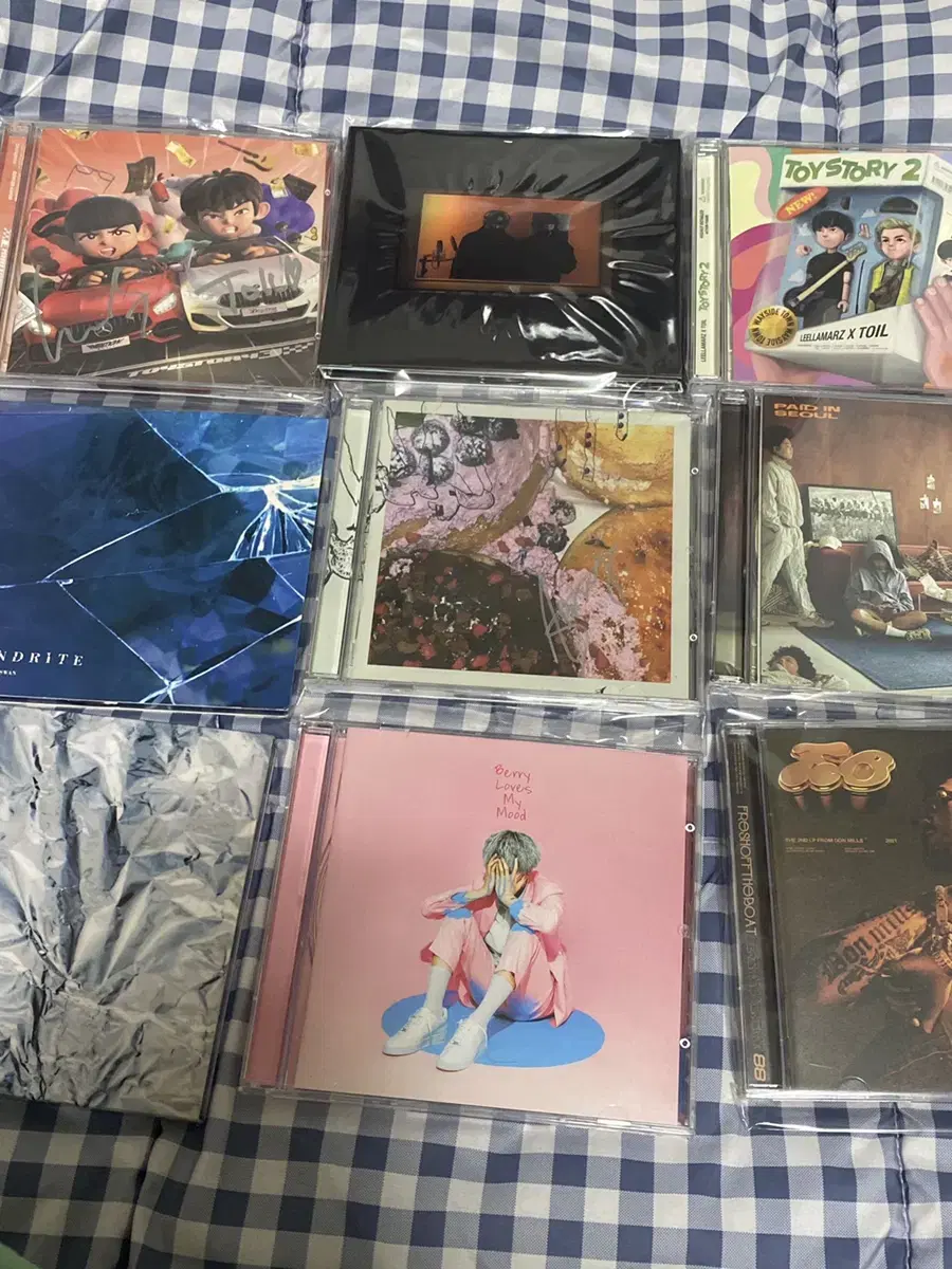 urgent! urgent! album sell 