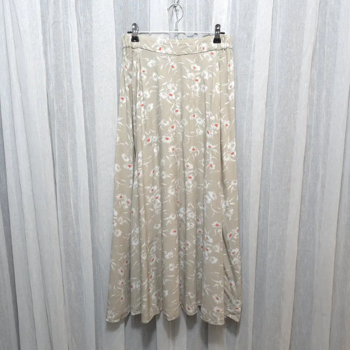 LEPSIM Waistbanded Floral Pattern A-line Pleated Skirt WM S193