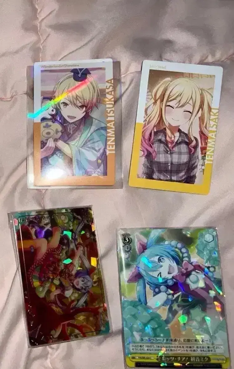 Psycheka Wondershow Miku, Louis Wejas / Tsukasa, Saki, Lew, Miku photocard sells.