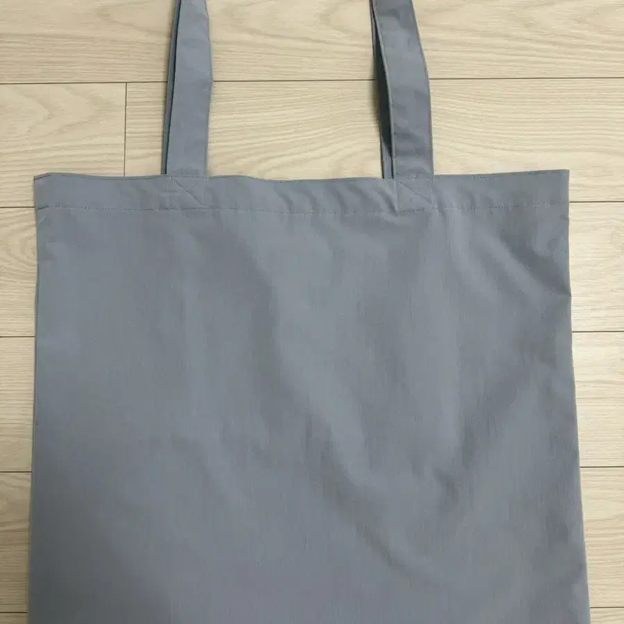 mucu and ebony_Plain Bag_Airy Blue