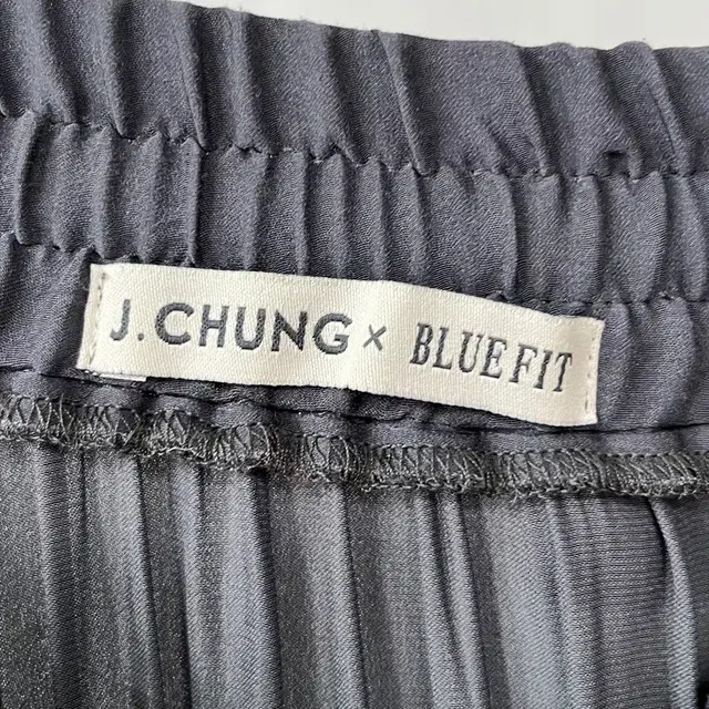 [J.CHUNG x BLUE FIT] 제이청x블루핏 롱 스커트