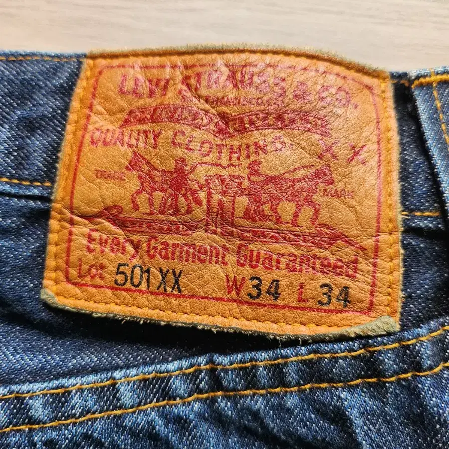 정품 LEVIS VINTAGE LVC 1947 501 32x32 USA