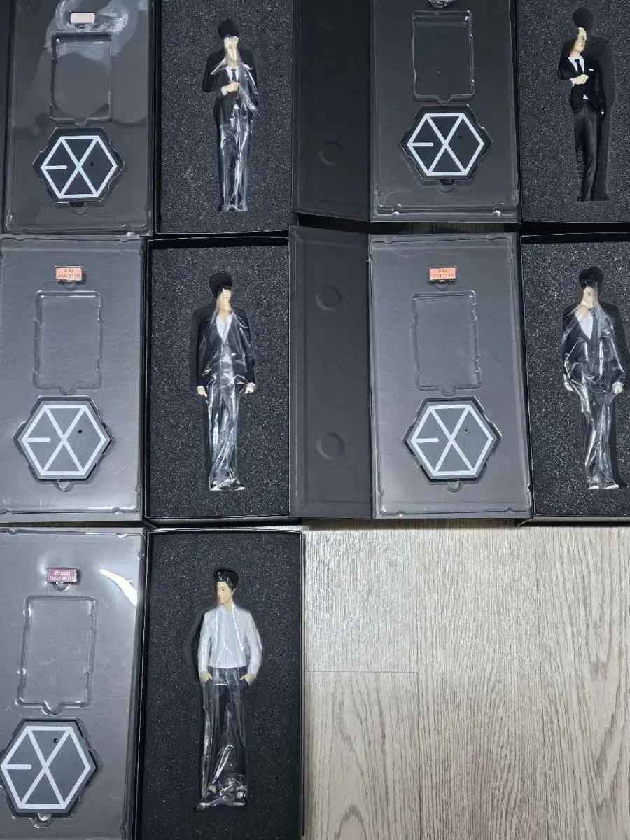 Exo Figures WTS