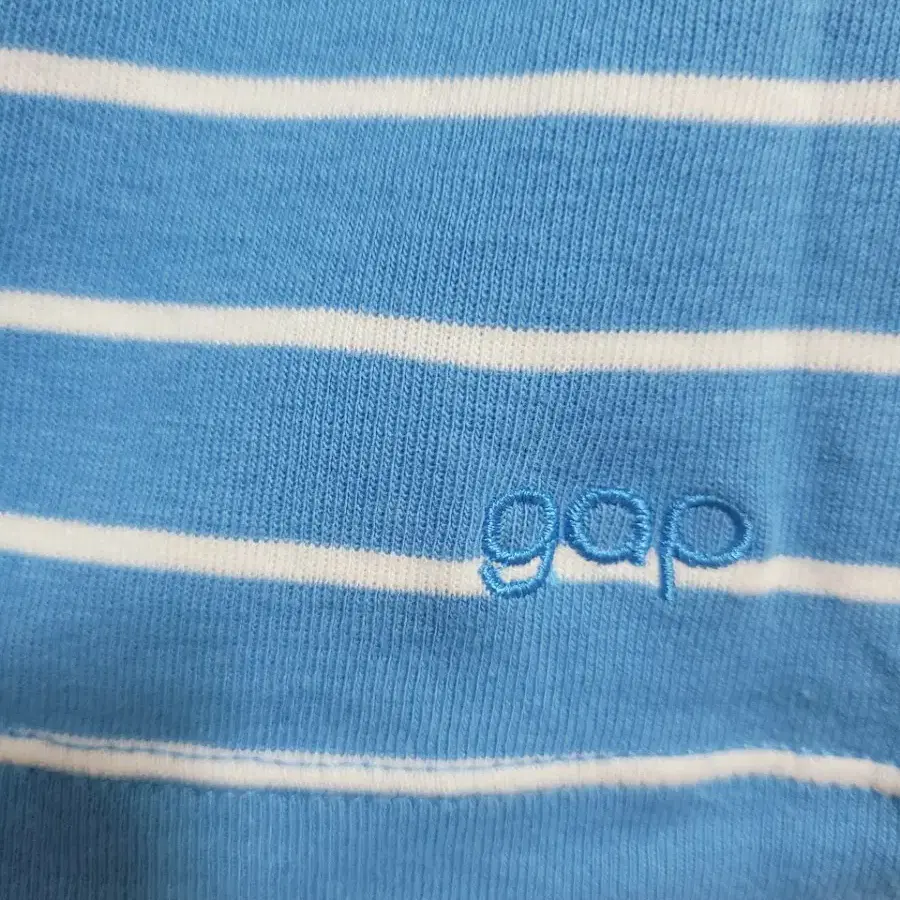 gap 반팔티