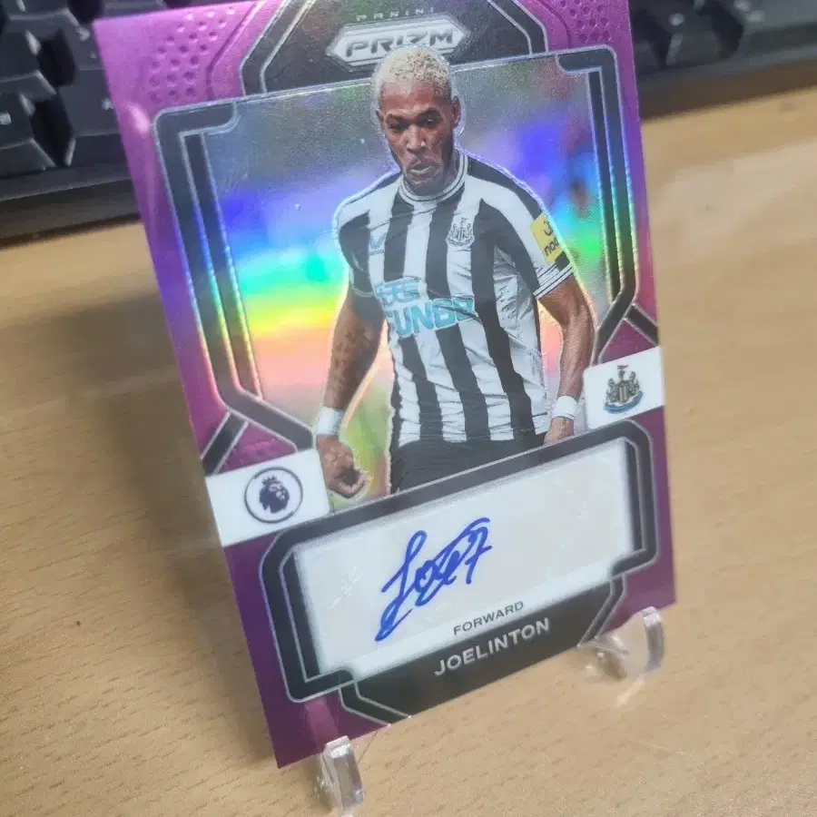 22-23 Panini Prism 25 Limited Newcastle Jo Ellington Autographed