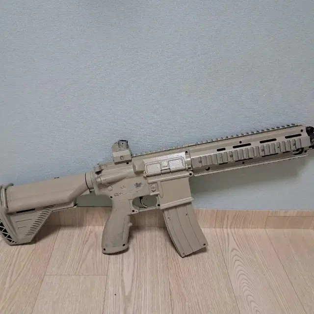 M416D CQB 아카데미 전동건 입니다 사막도색