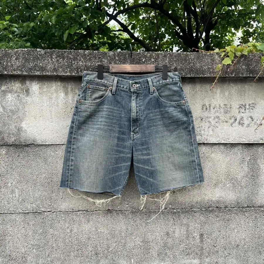 (30)00s 504 Vintage Levis