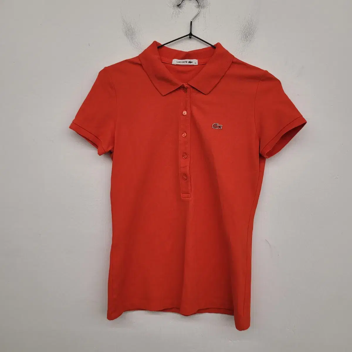 [Women's 55 size] Lacoste short sleeve karati for sale.