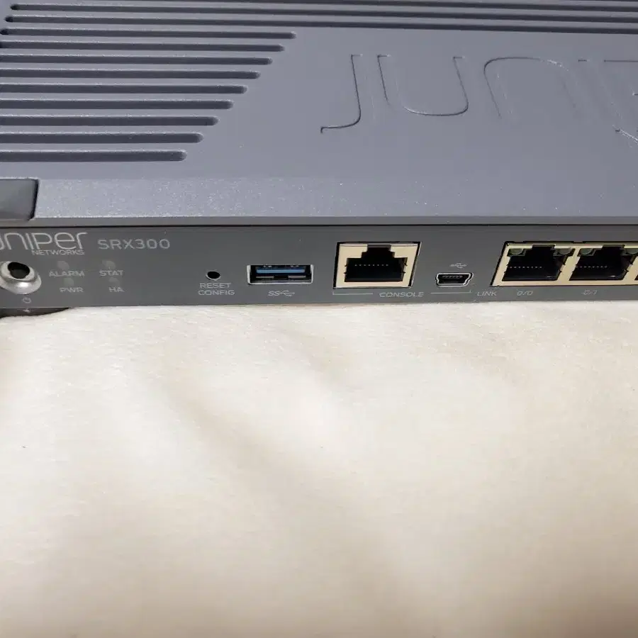 주니퍼 Juniper SRX300