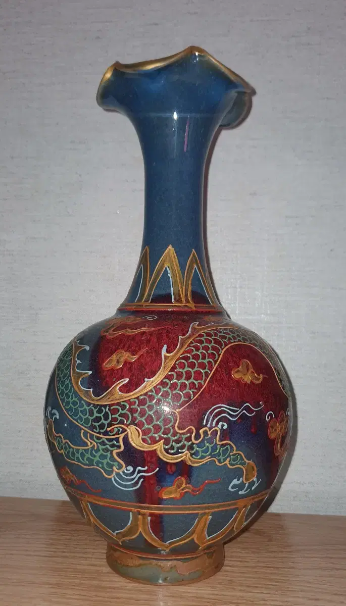 Chinese porcelain gyunyu