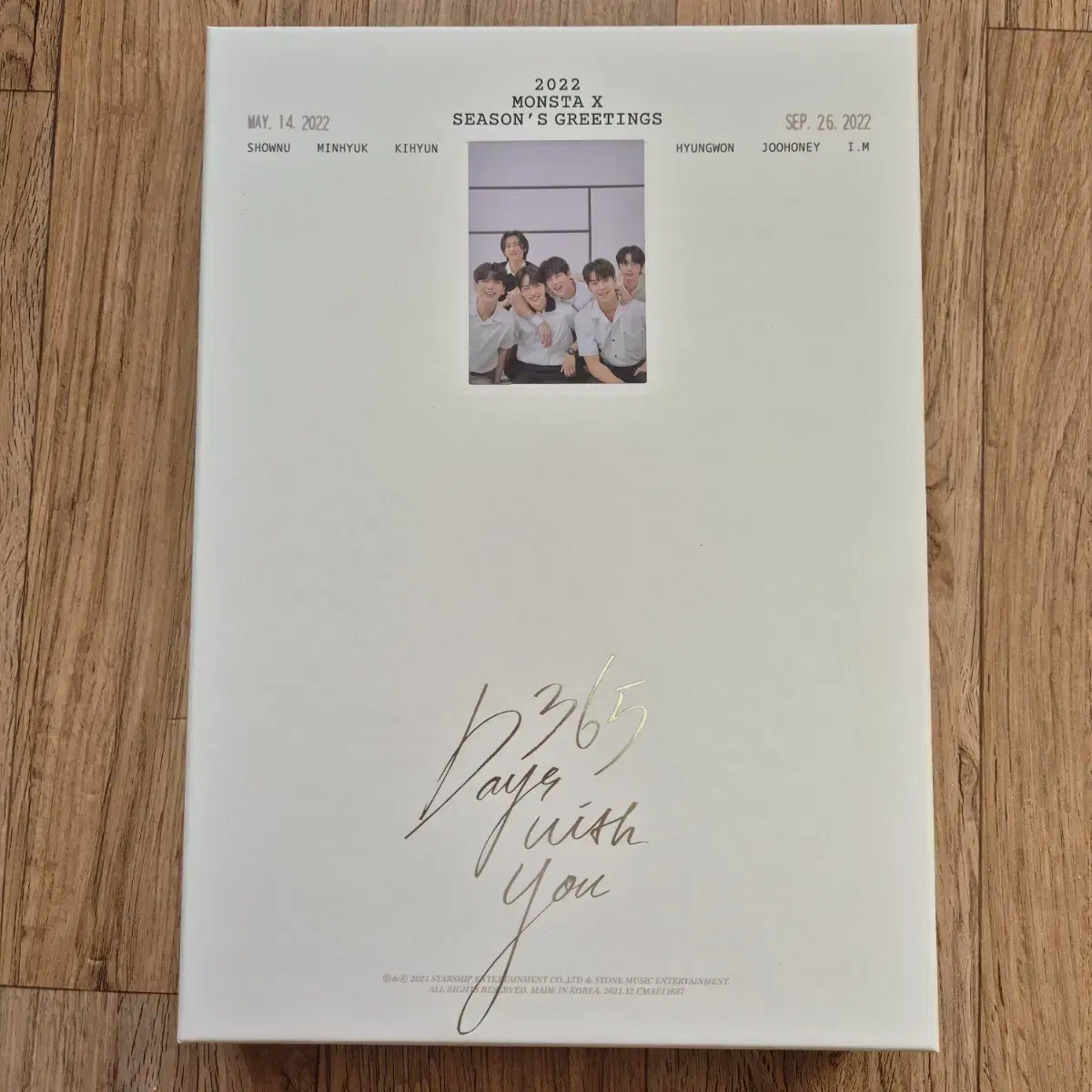 [Full Configuration]Monsta X 2022 season's greetings Desk Calendar Package