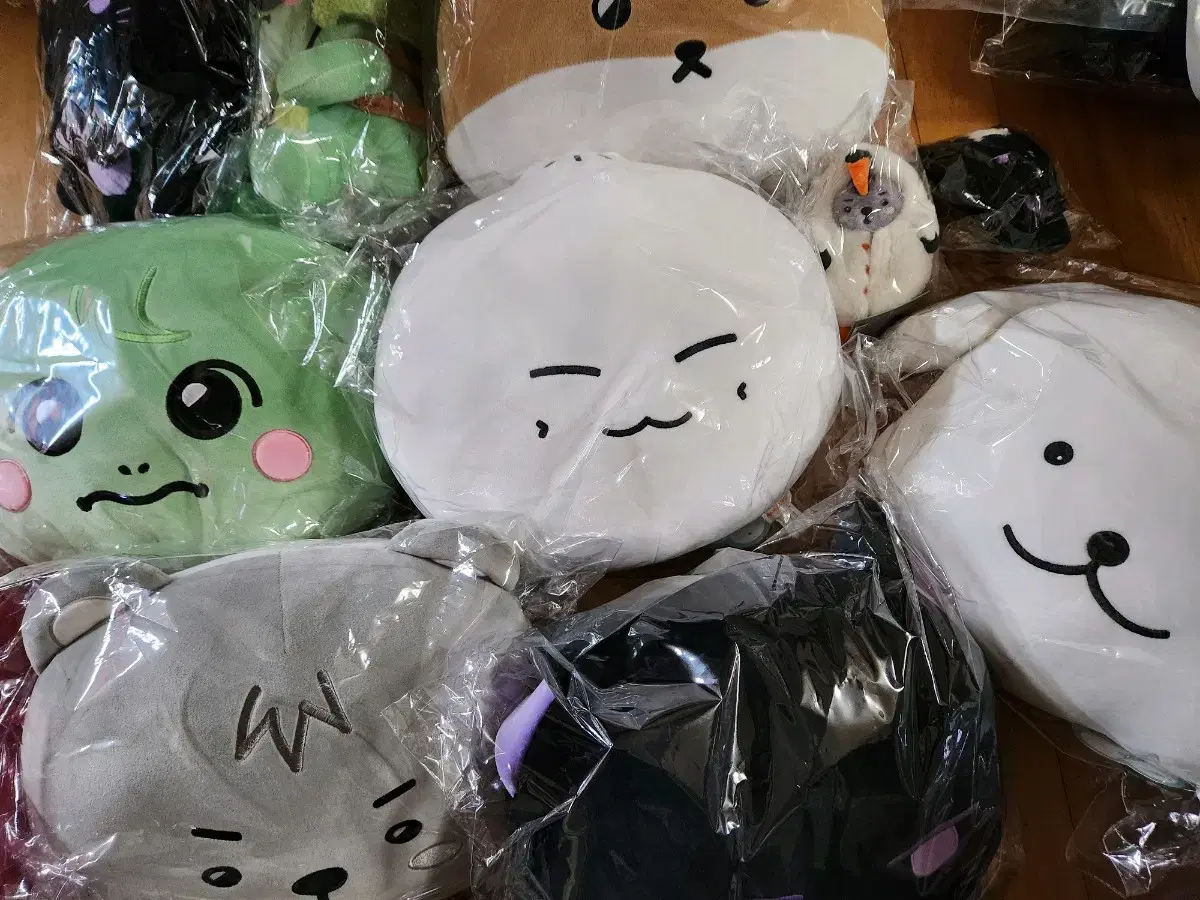 Monmunchix Face Cushion doll wts monsta x Pop Up