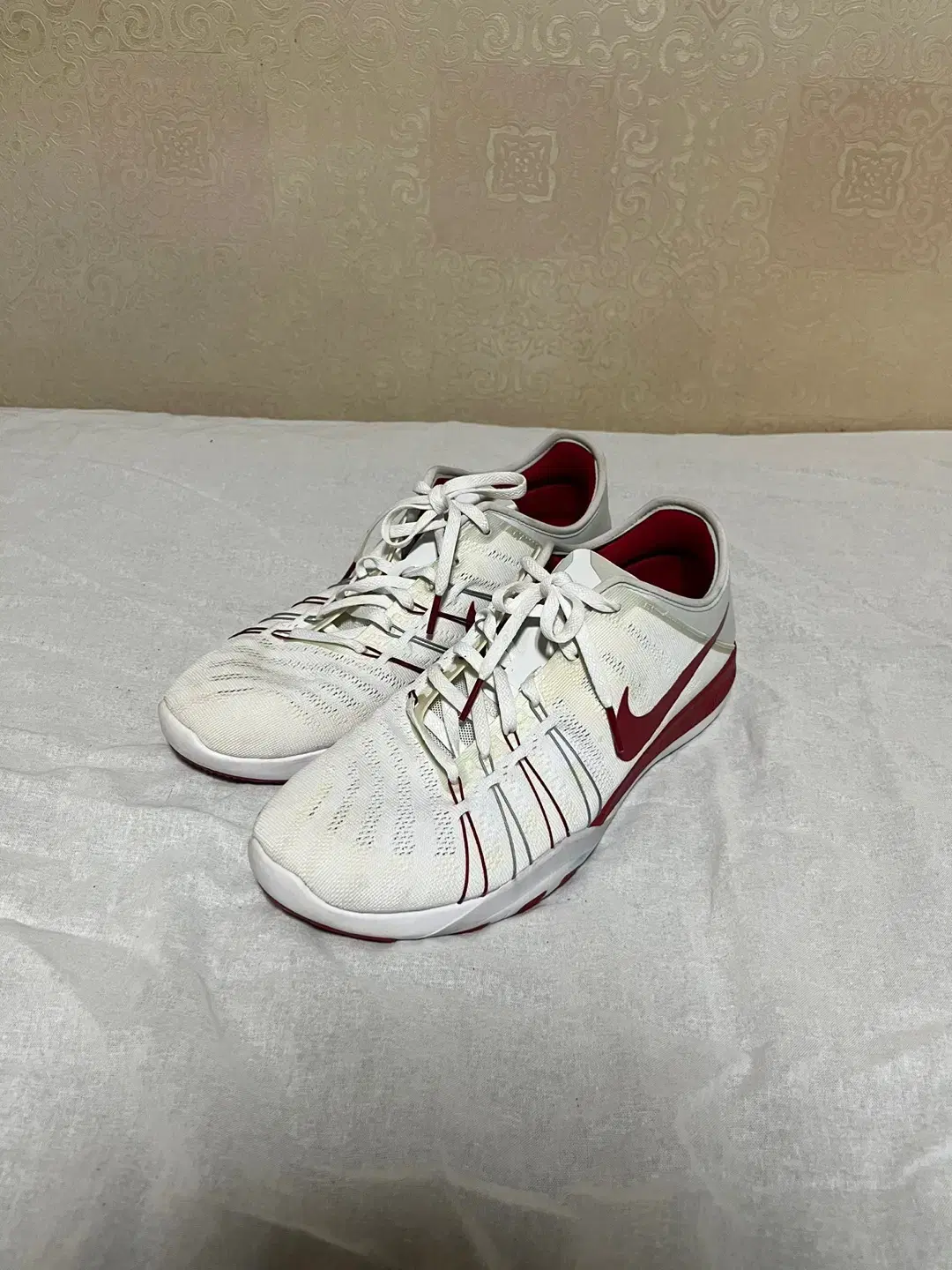 [US W 11] Nike FREE TR 6 Training Shoes