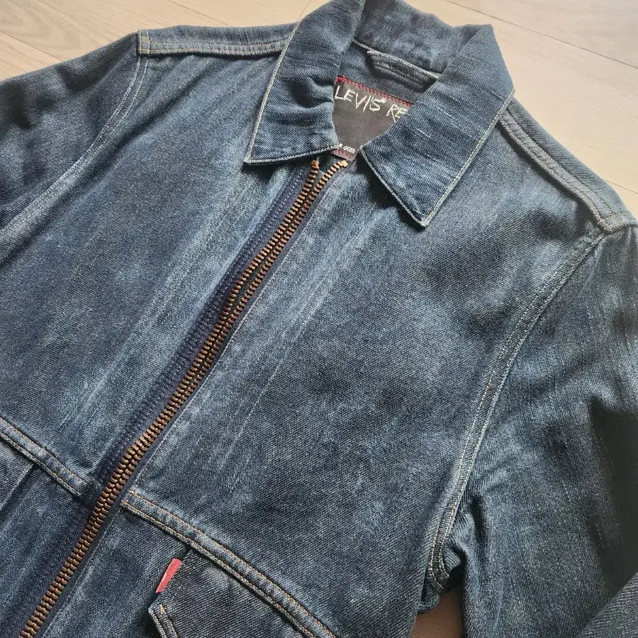 정품 LEVIS RED Guy's DENIM ZIP UP-S