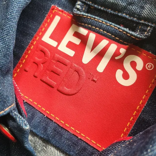 정품 LEVIS RED RED BUTTON JACKET LTD ED.-L