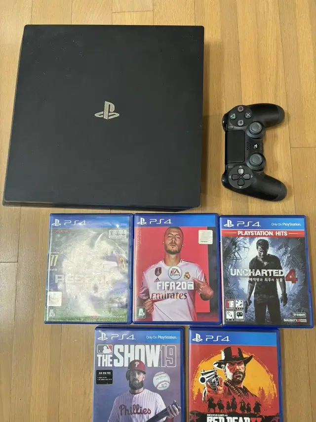 플스 4 프로 ps4 pro 1TB 팔아요 !