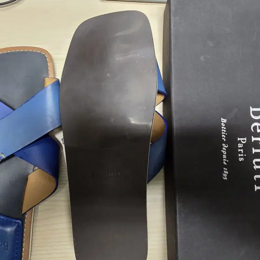 벨루티 샌들 berluti sandal