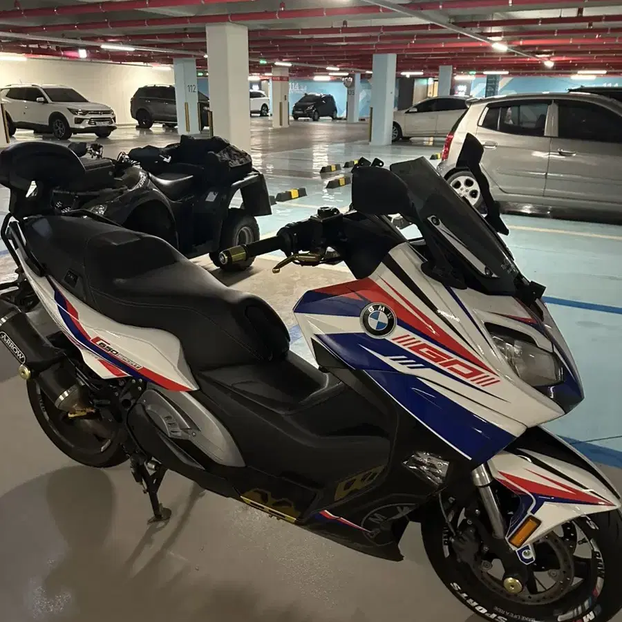 BMW C650S 말로시풀튜닝.풀파츠.풀데칼.DMV풀 튜닝.끝판왕입니다