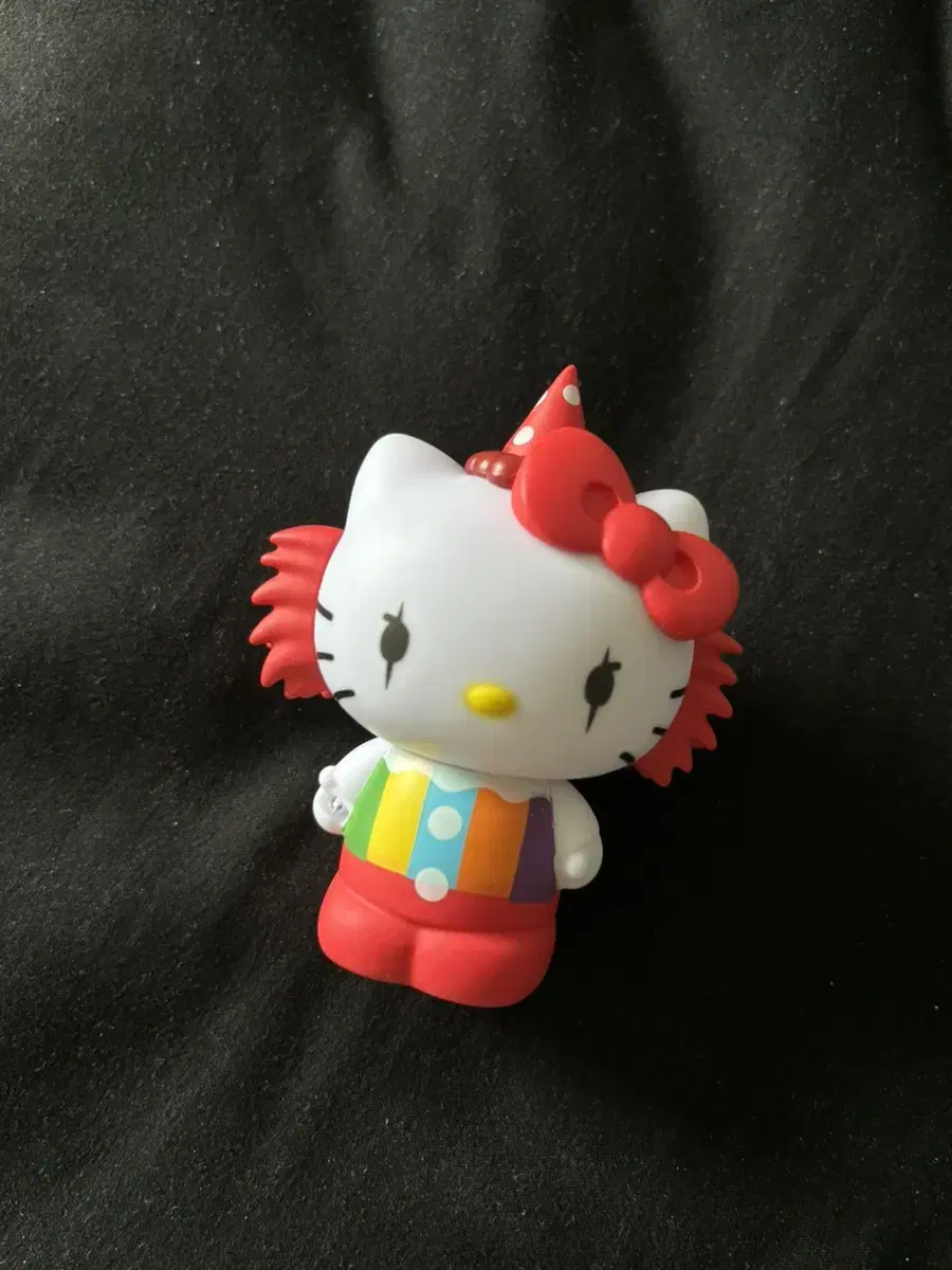 삐에로 키티 피규어 키드로봇 kid robot kitty 고전 키티