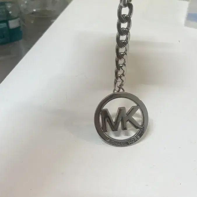 Michael Kors MK 로고 열쇠고리 가방고리 참장식 마이클 코어스