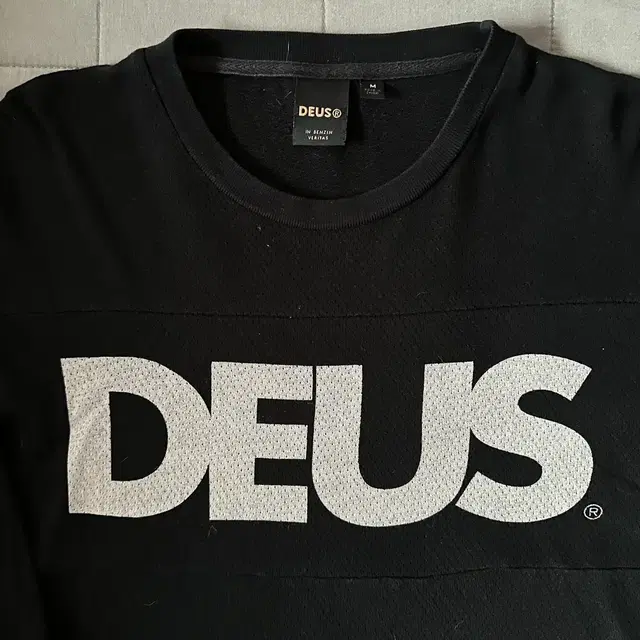 [M] DEUS 저지