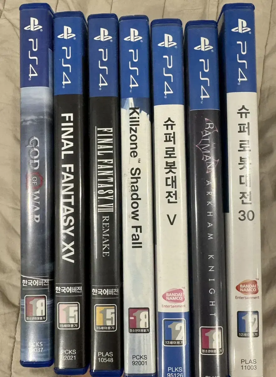 Ps4 파이널판타지15 팝니다