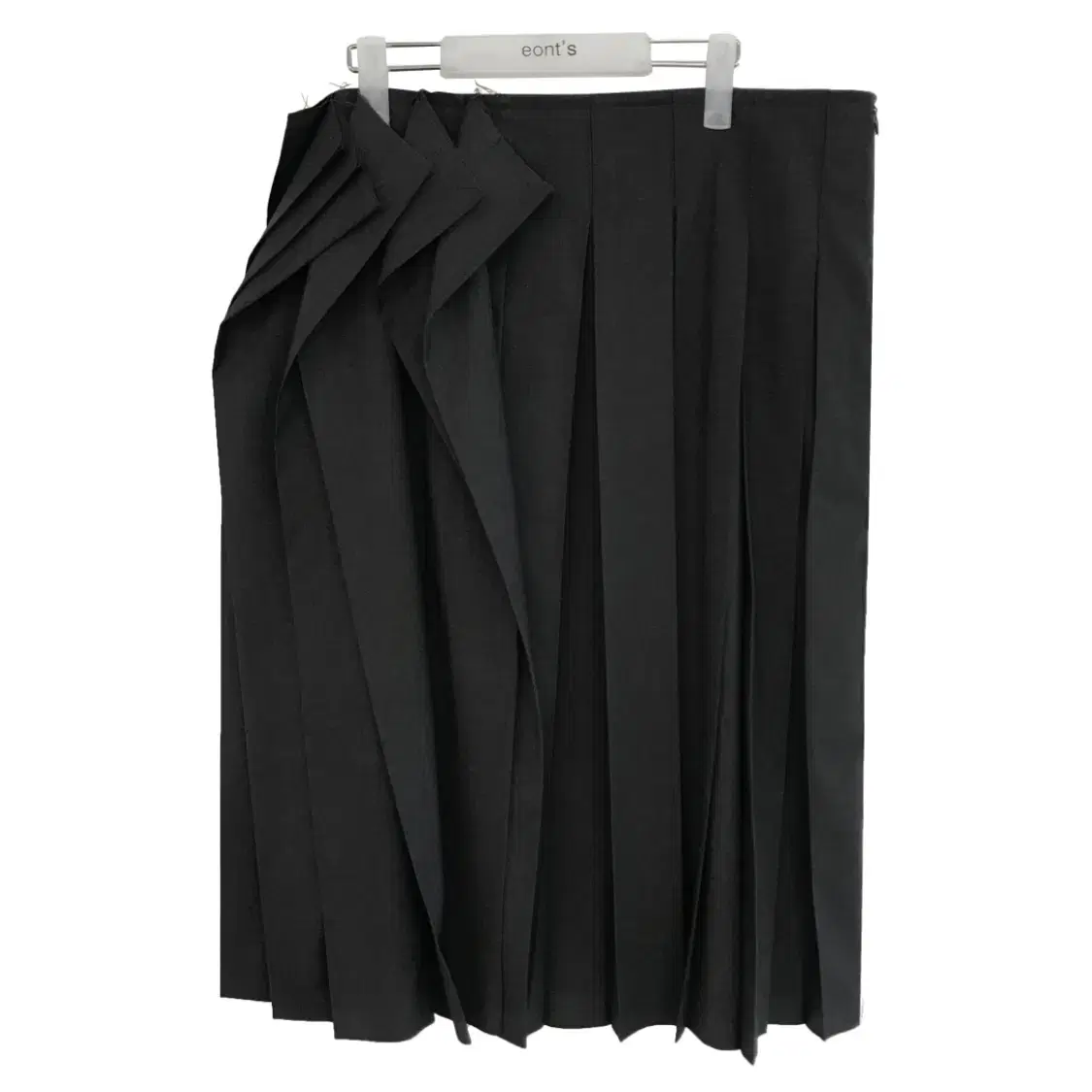 에옹쓰 O ffbeat pleats skirt