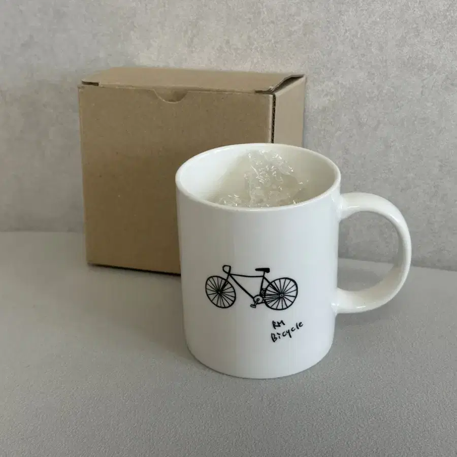 방탄 알엠 남준 bicycle 머그컵 BTS RM mug