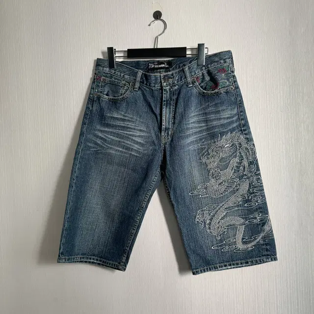 Oriental point denim half pants