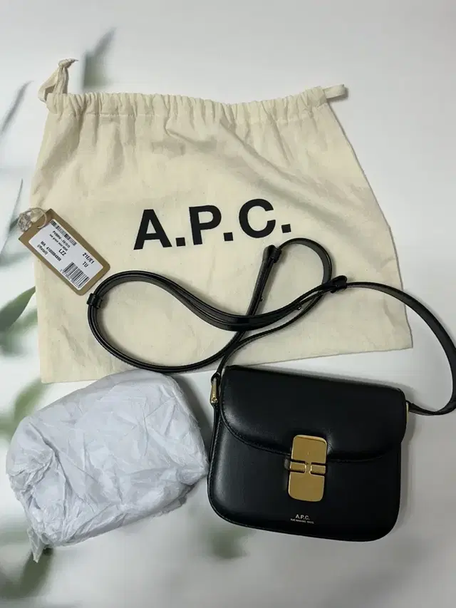 A.P.C 아페쎄 그레이스백 미니 블랙